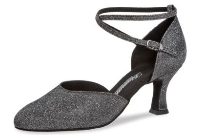 Die idealen Tanzschuhe für den festlichen Ball. Diese Tanzschuhe haben einen 6,5cm Absatz.