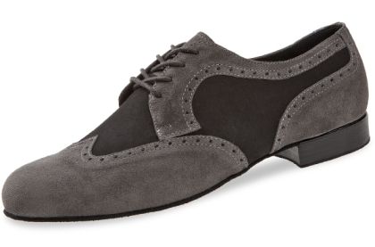 Diese Herrentanzschuhe sind besonders breit. Aufgrund des Materialmixes wirken die Schuhe aber nicht breit. Eines der beliebtesten Modelle.
