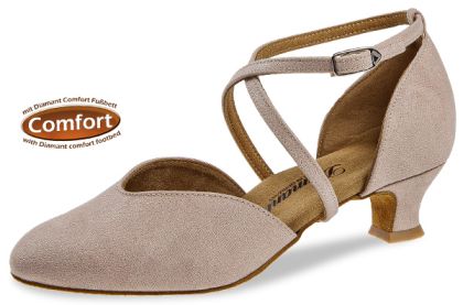 Tanzschuhe mit einem 4,2cm Absatz. Die Schuhe haben eine extra breite Weite.
