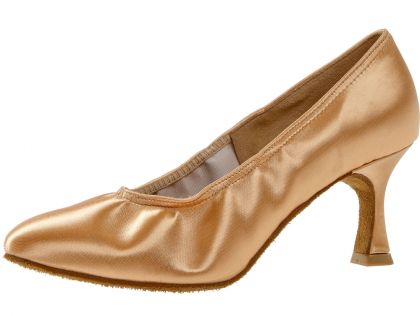 Klassischer Turniertanzschuh für die Standardtänze. Die Schuhe haben einen 6,5cm Absatz.