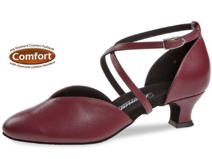 Dieses Tanzschuh-Modell ist der beliebteste Tanzschuh mit einem 4,2cm Absatz. Die Tanzschuhe werden aus weichem Nappaleder hergestellt.