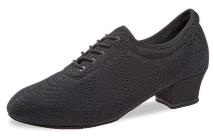 Sehr niedrige, schwarze Schnürschuhe, aus feinem Velourleder, versehen mit Nappalederstücken an Fußspitze, Schnürriemenbereich und Ferse. Sehr bequem durch Comfort-Fußbett und die Fußumschließende Passform. Als Trainerschuh ideal einsetzbar.