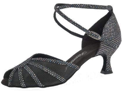 Now with 5cm heel. This glittering dance shoe has a small toe opening and a 6.5cm heel.