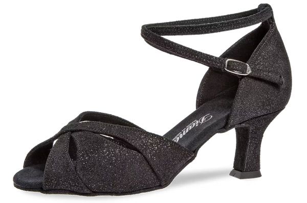 Black elegant dance shoes with a 5cm heel. These dance shoes are especially comfortable.