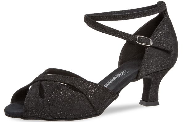 schwarze elegante Tanzschuhe mit einem 5cm Absatz. Diese Tanzschuhe sind besonders bequem.