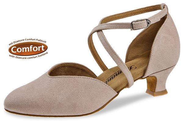Tanzschuhe mit einem 4,2cm Absatz. Die Schuhe haben eine extra breite Weite.