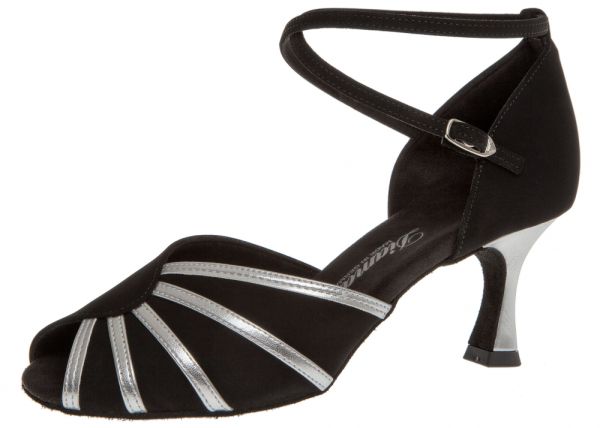 Schwarze Tanzschuhe mit silbernen Streifen und einer kleinen Zehenöffnung.
