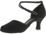 Diese Tanzschuhe mit einer kleinen Zehenöffnung haben einen 6,5cm Flare Absatz.